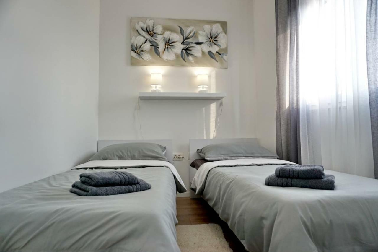 Apartment Gita Fiume Esterno foto